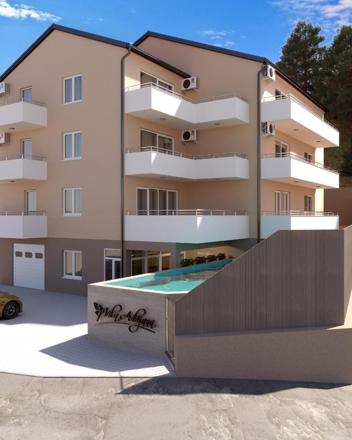 Apartments Vila Adrijana & Fitness Studio Wolf Baška Voda Exterior foto